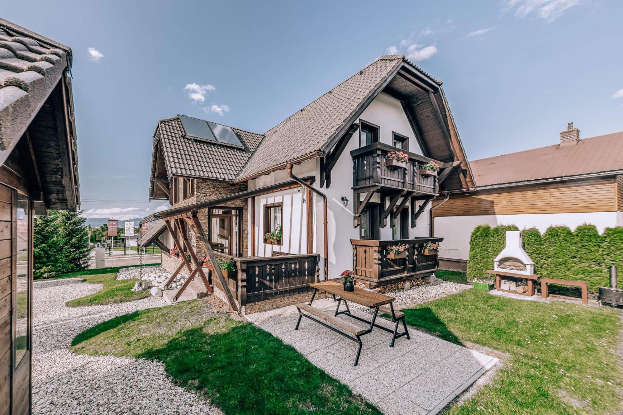 Apartment Pod Chopkom Pavcina Lehota (Zilinsky)